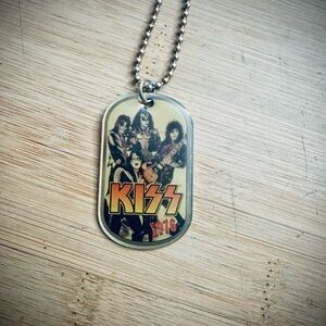 Kiss_Logo Dog Tag Necklace 1976